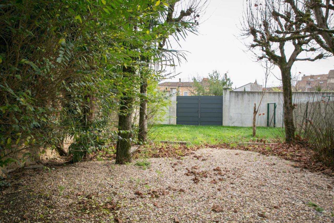 Agreable Maison De Ville Perigueux Bagian luar foto